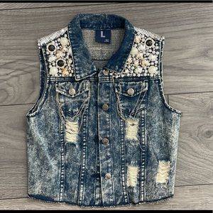Rock beads buttons sequins silver chain distressed acid wash denim vest